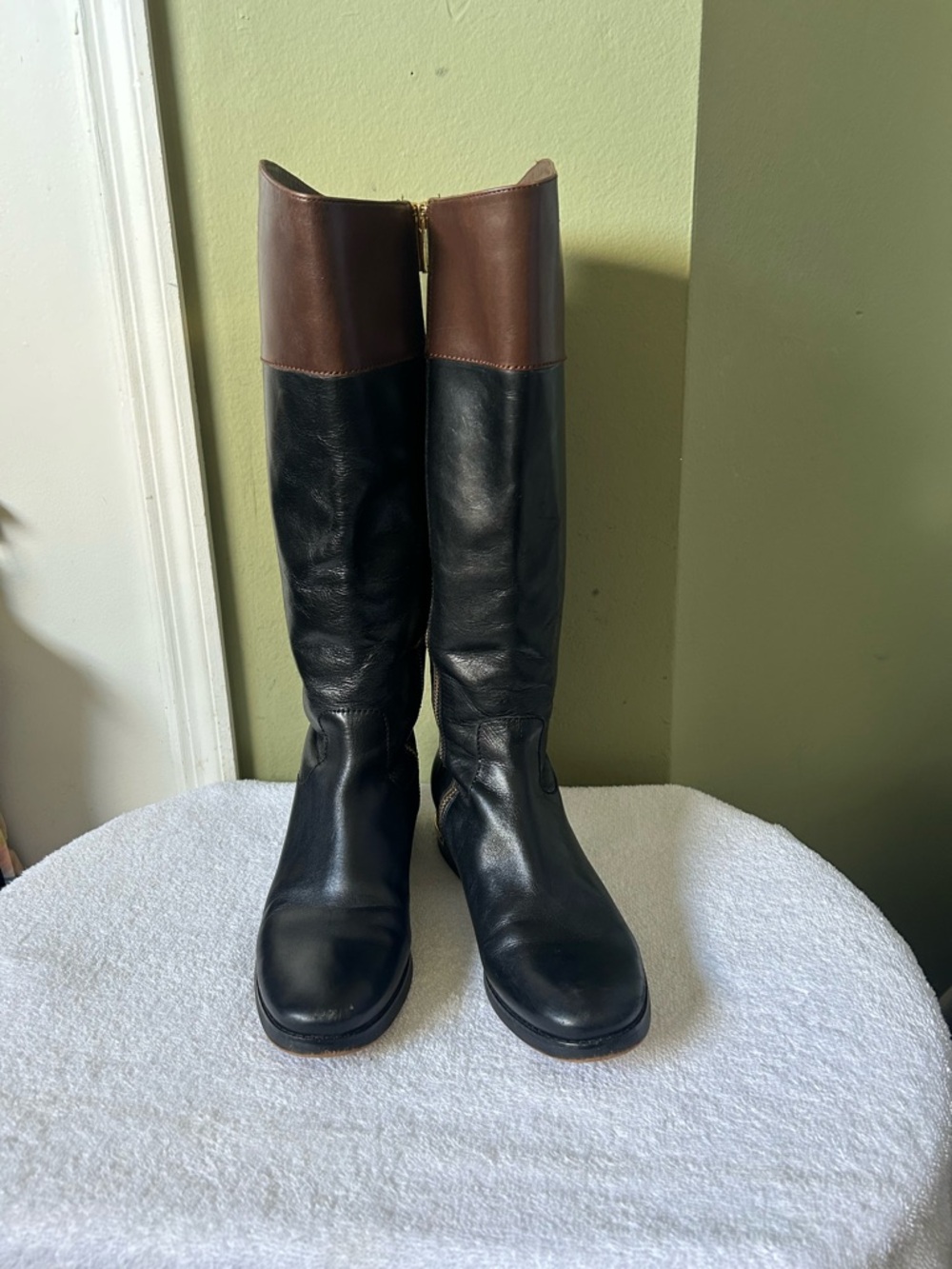 Michael Kors Black Leather Tall Boots with Brown Cuff and Gold MK - Picture 2 of 15